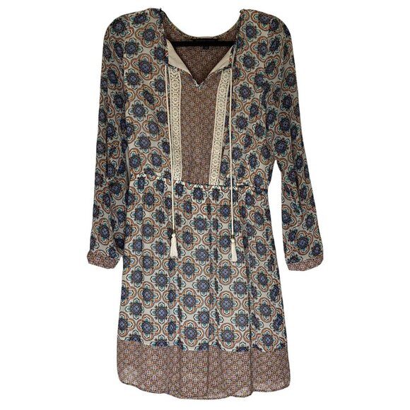 Signature Studio Women’s Dress Crochet Detail Sheer Lined Size Medium‎ - Picture 1 of 6